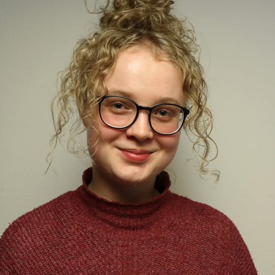 Nina Zapp (Sie)